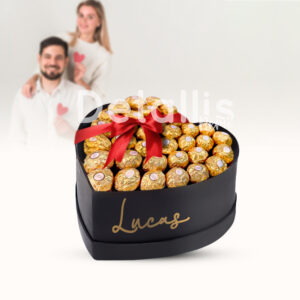 Caja de corazon con ferrero rocher personalizado con Nombre